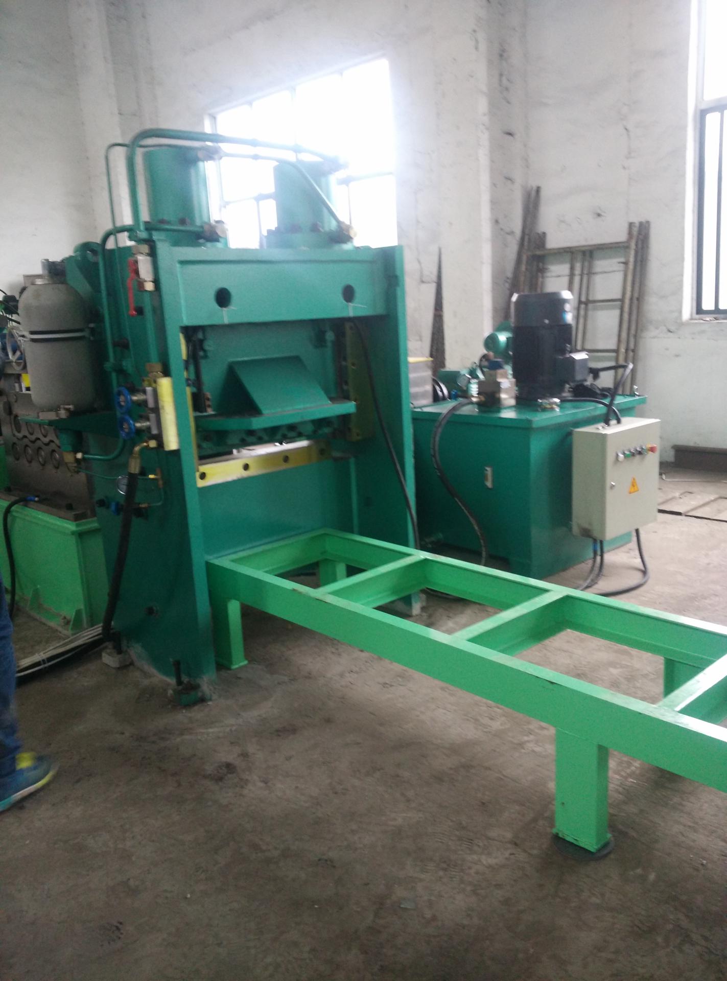 12mm熱板開平剪切機組