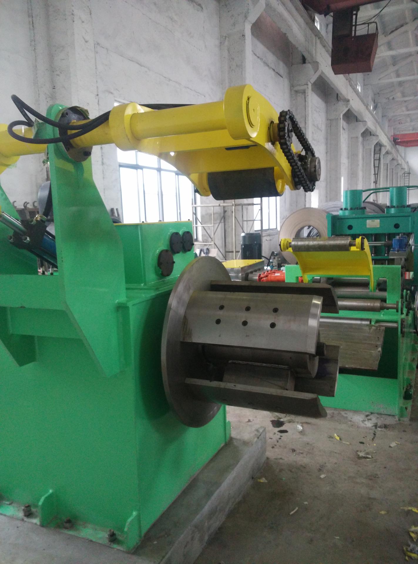 12mm熱板開平剪切機組