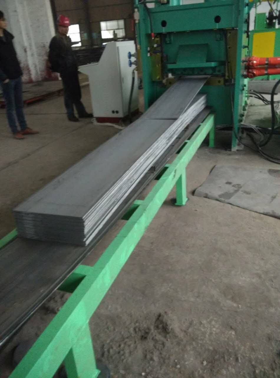 帶鋼矯平剪切機組